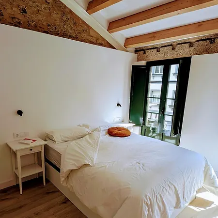 Holiday home Casa Con Jardin Y Garaje En El Centro Santiago de Compostela