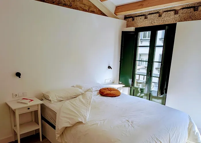 Holiday home Casa Con Jardin Y Garaje En El Centro Santiago de Compostela